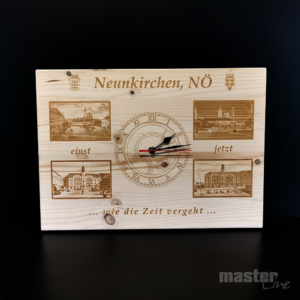 Uhr Neunkirchen NÖ – Einst und Jetzt Uhr Neunkirchen NÖ – Einst und Jetzt